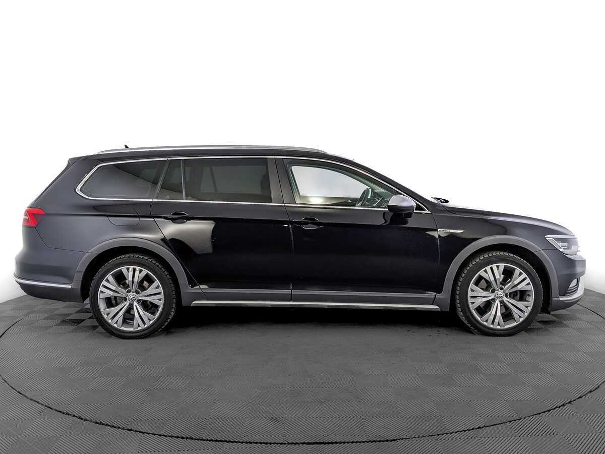 Volkswagen Passat с пробегом — 2018 год. Фото: #3