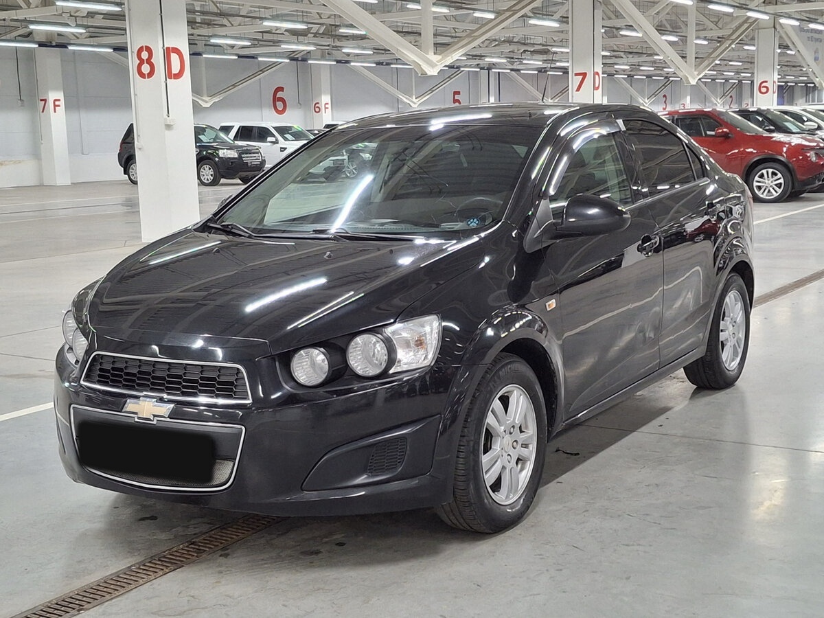 Chevrolet Aveo с пробегом — 2012 год. Фото: #0
