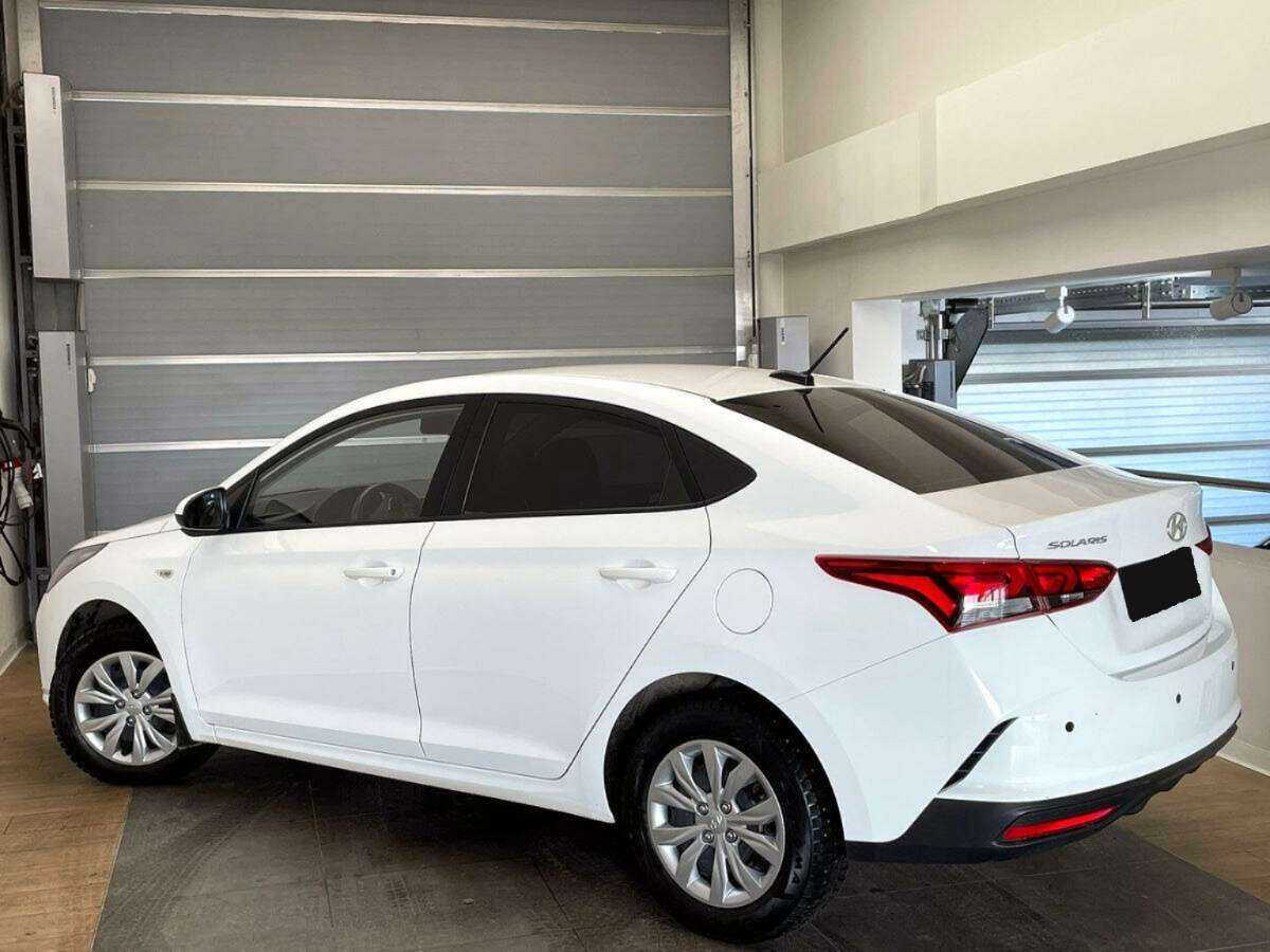 Hyundai Solaris с пробегом — 2020 год. Фото: #5