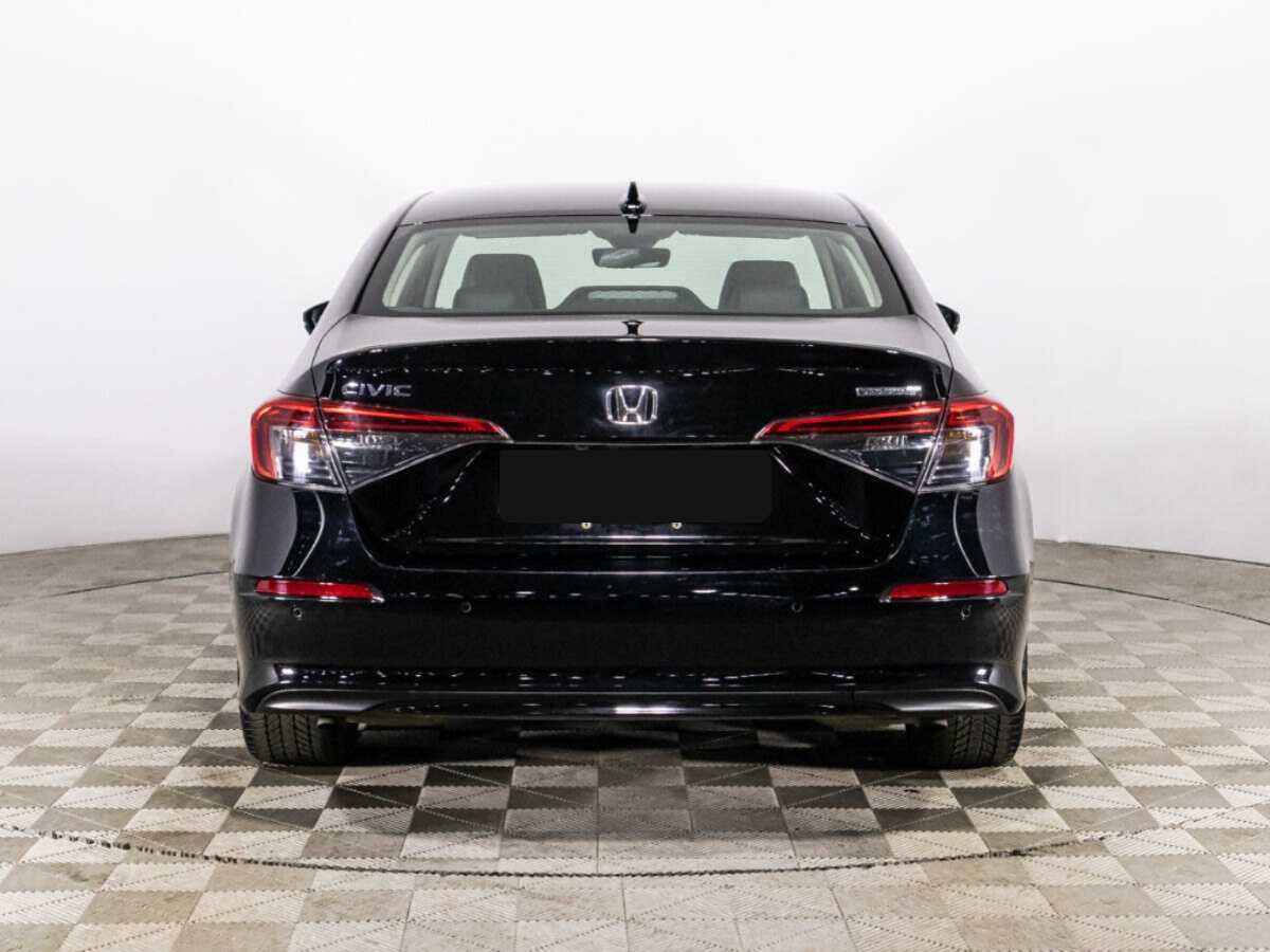Honda Civic с пробегом — 2021 год. Фото: #5