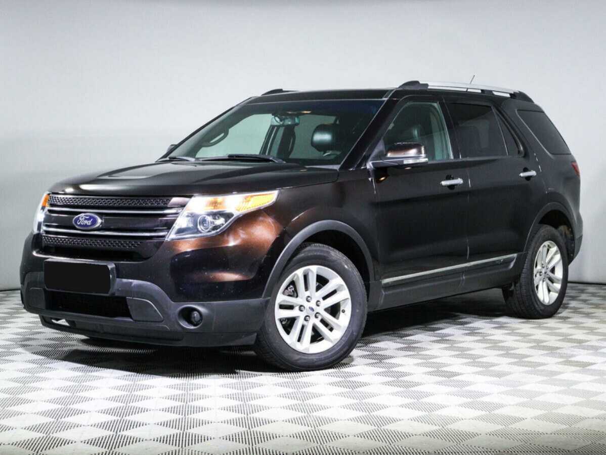 Ford Explorer с пробегом — 2012 год. Посмотреть фото
