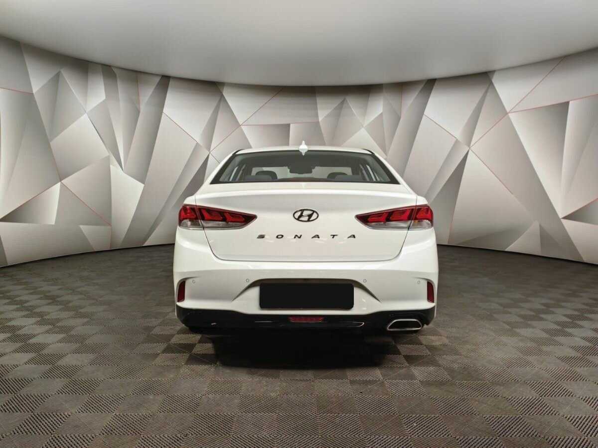 Hyundai Sonata с пробегом — 2018 год. Фото: #7