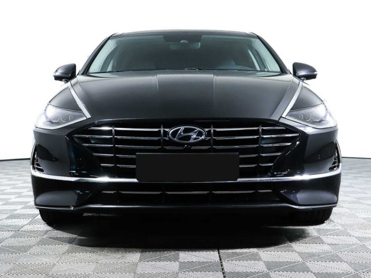 Hyundai Sonata с пробегом — 2022 год. Посмотреть фото