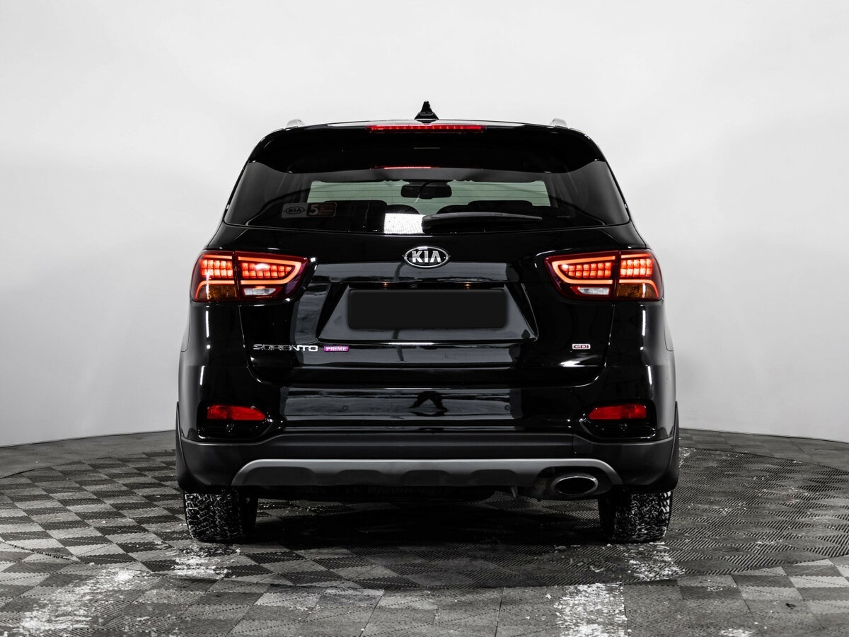 Kia Sorento с пробегом — 2018 год. Фото: #4