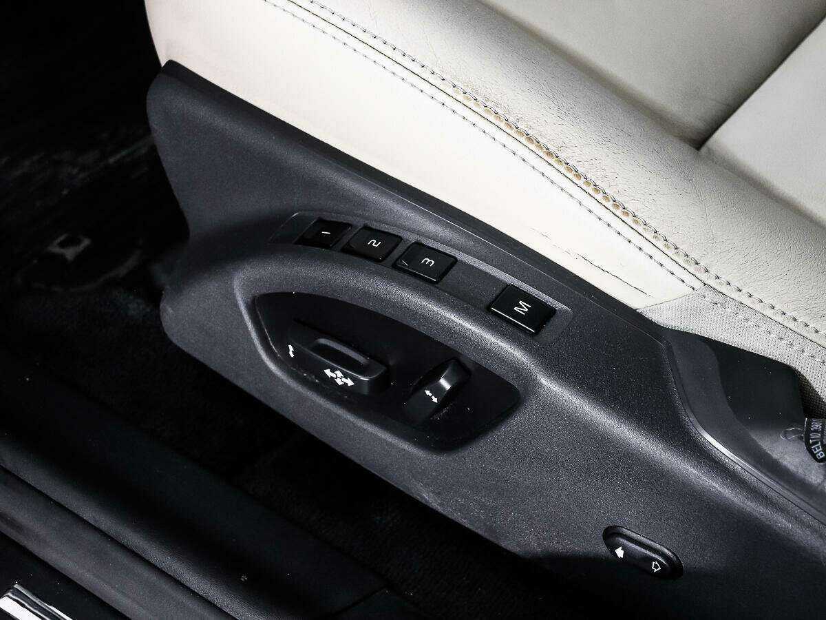 Volvo XC60 с пробегом — 2014 год. Фото: #9
