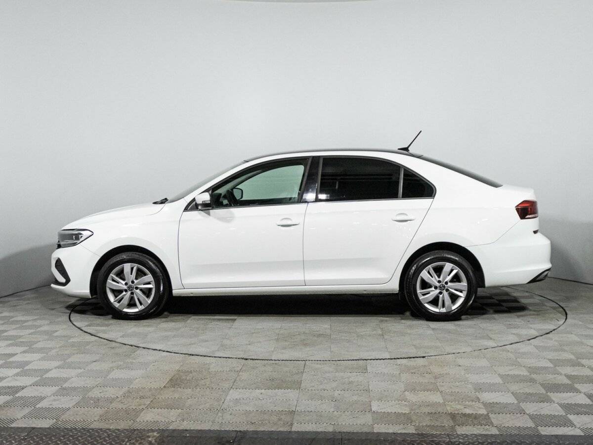 Volkswagen Polo с пробегом — 2020 год. Фото: #7