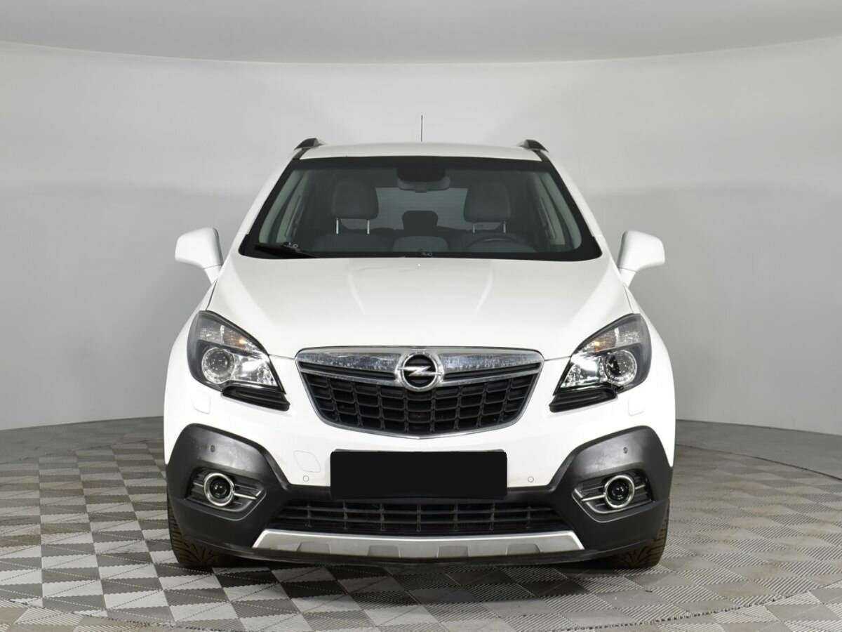 Opel Mokka с пробегом — 2013 год. Фото: #2