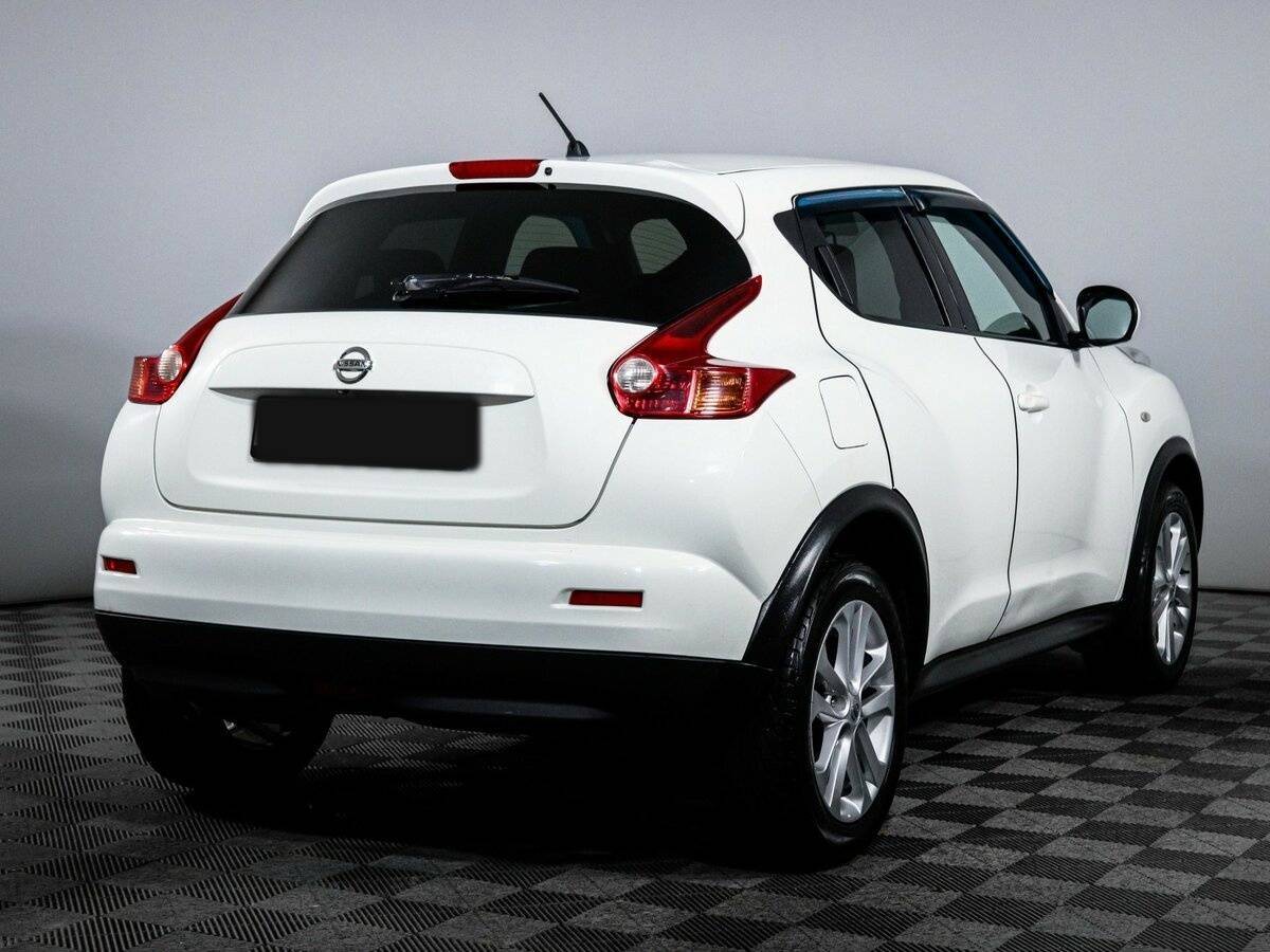 Nissan Juke с пробегом — 2012 год. Фото: #4