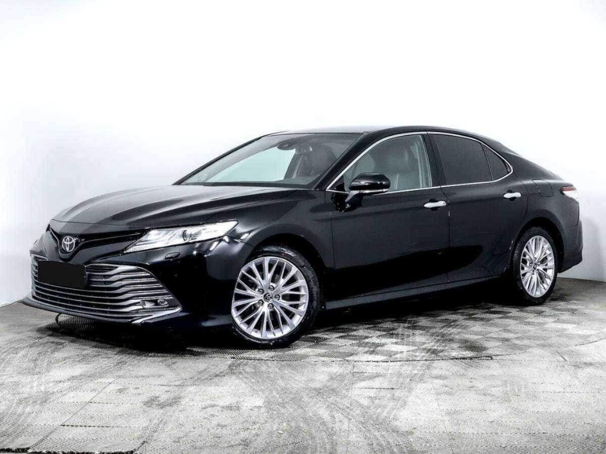 Toyota Camry с пробегом — 2019 год. Посмотреть фото