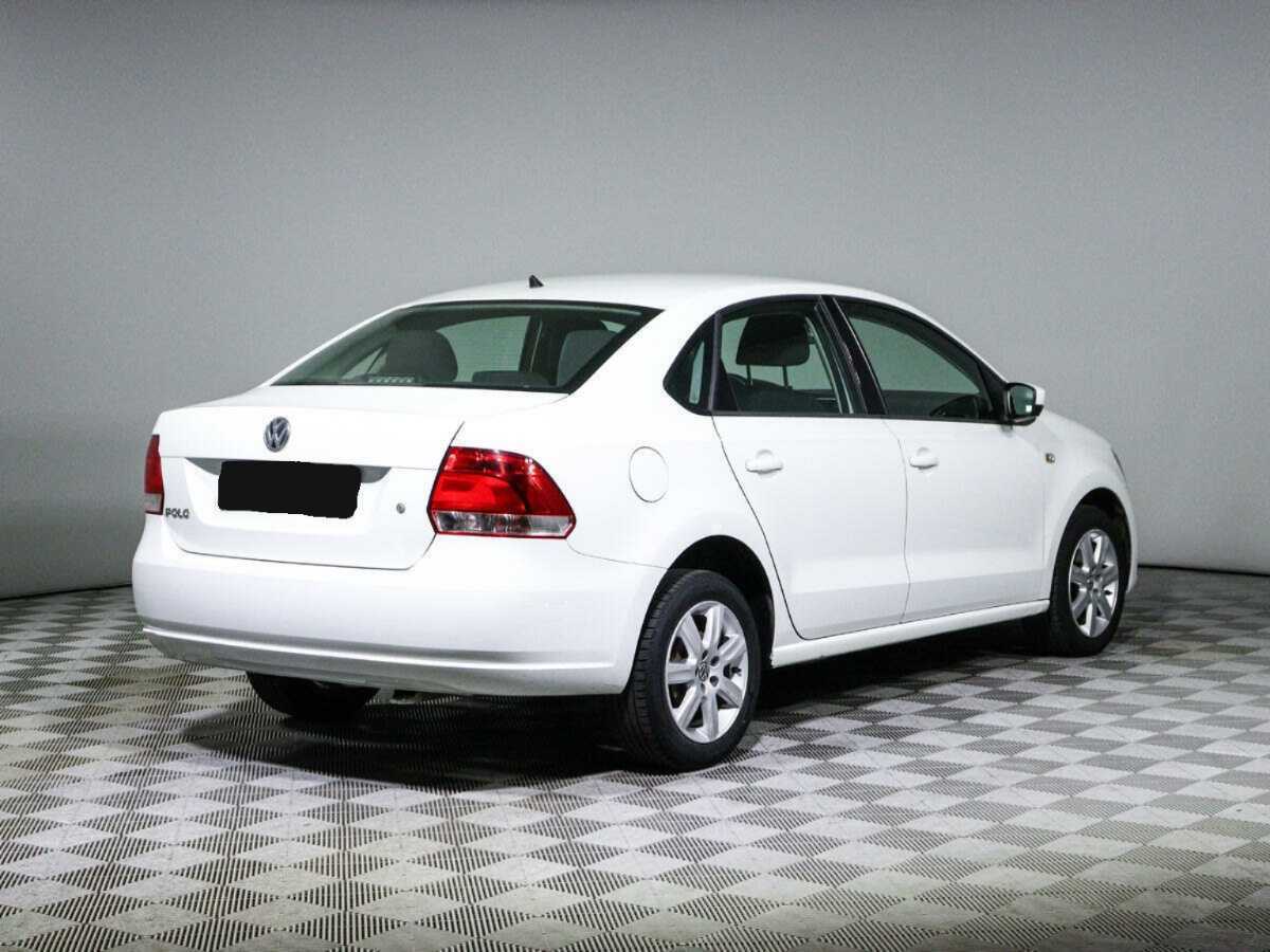 Volkswagen Polo с пробегом — 2014 год. Фото: #4