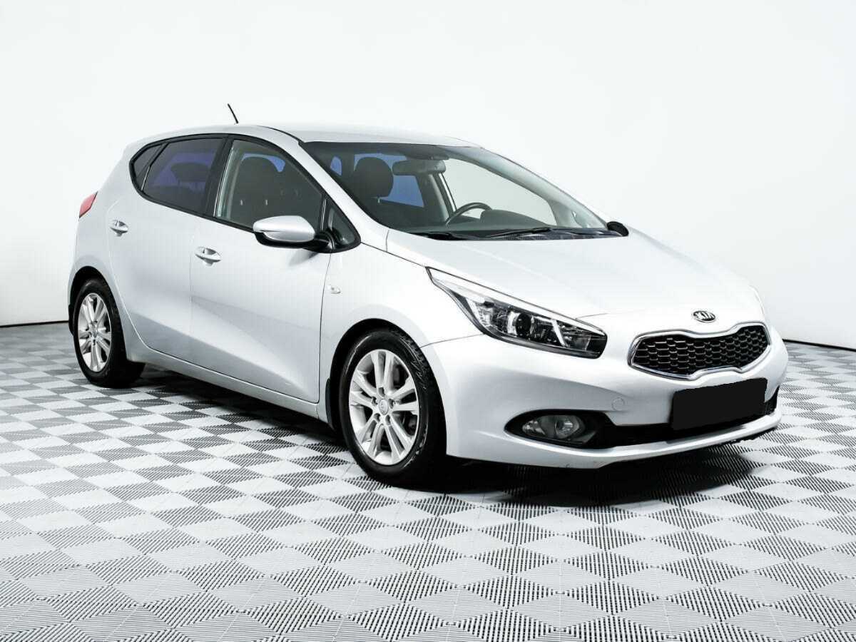 Kia Ceed с пробегом — 2012 год. Фото: #2