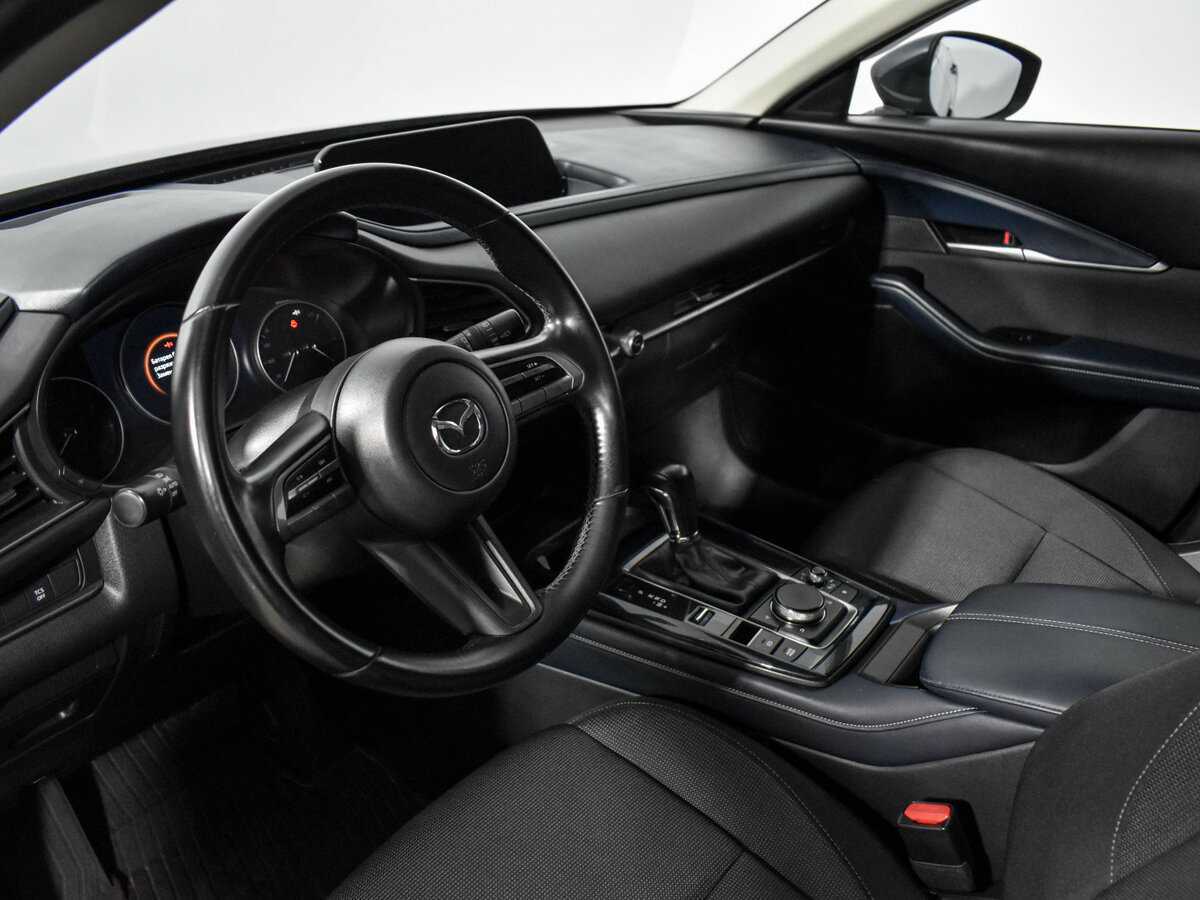 Mazda CX-30 с пробегом — 2020 год. Фото: #8