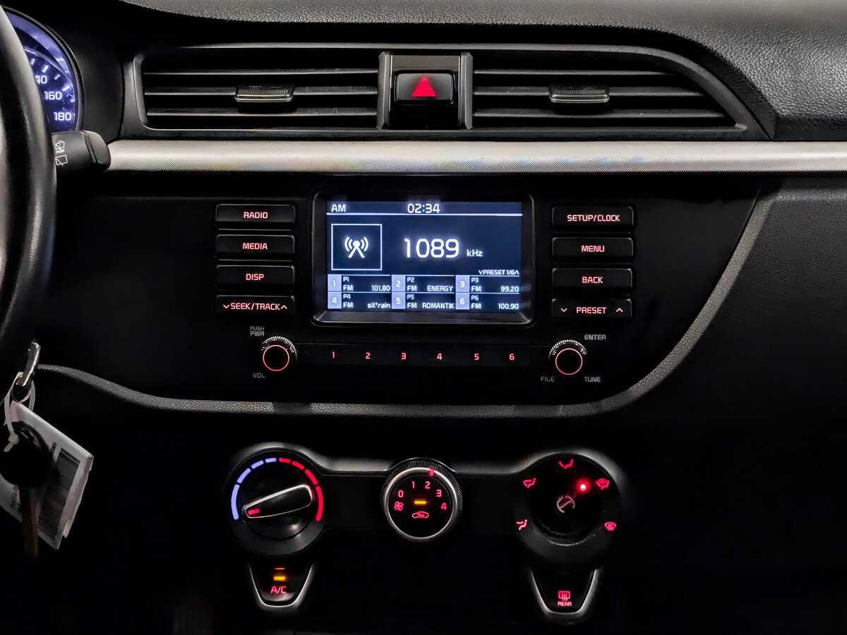 Kia Rio с пробегом — 2020 год. Фото: #14