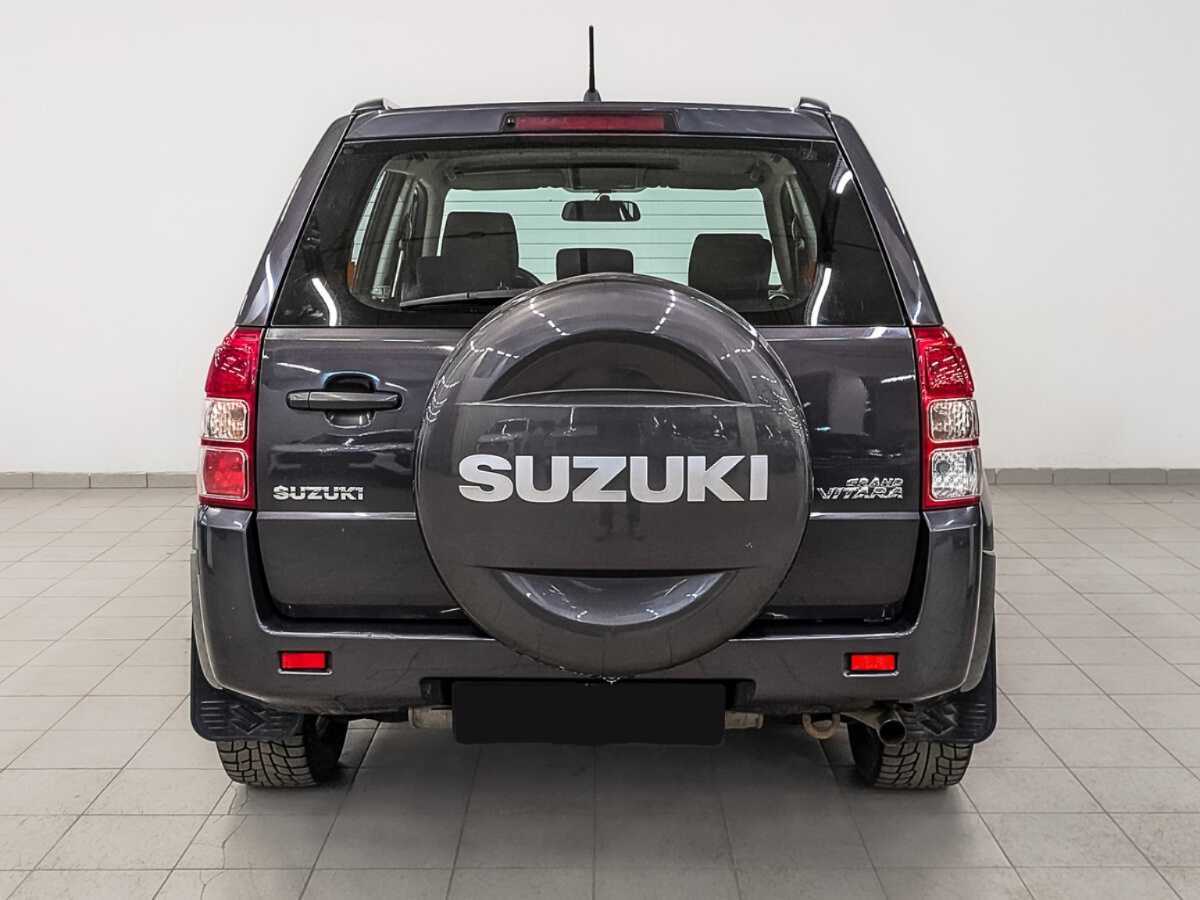 Suzuki Grand Vitara с пробегом — 2013 год. Фото: #5