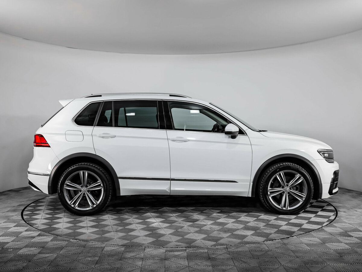 Volkswagen Tiguan с пробегом — 2019 год. Фото: #3