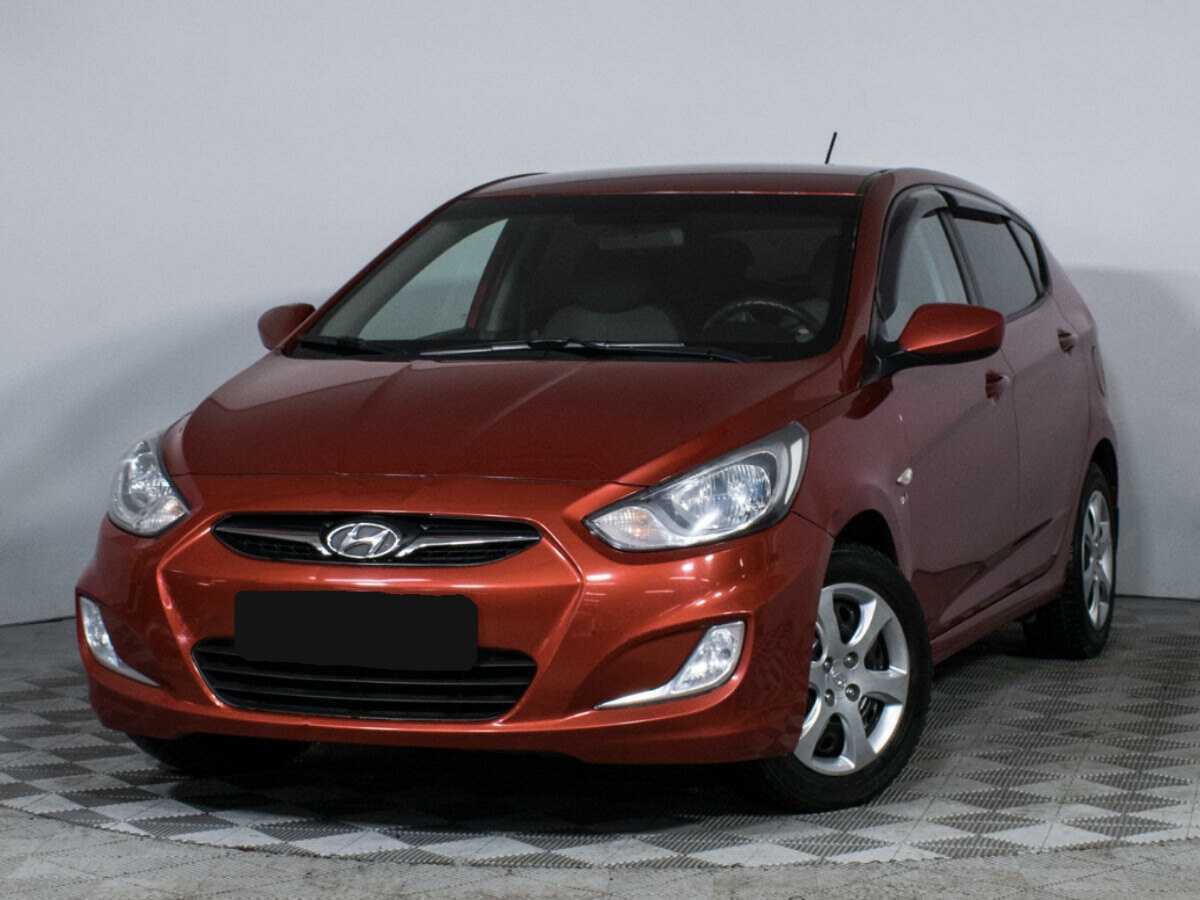 Hyundai Solaris с пробегом — 2012 год. Посмотреть фото