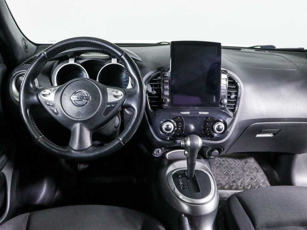 Nissan Juke с пробегом — 2012 год. Фото: #9