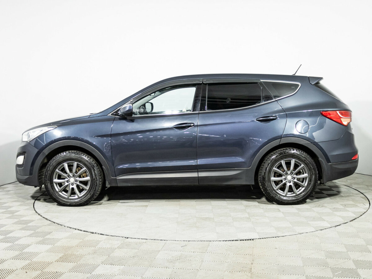 Hyundai Santa Fe с пробегом — 2012 год. Фото: #7