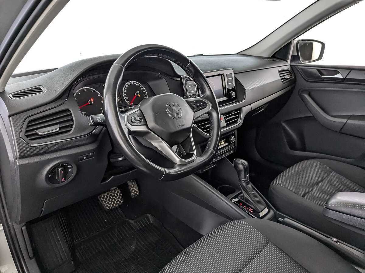 Volkswagen Polo с пробегом — 2021 год. Фото: #10