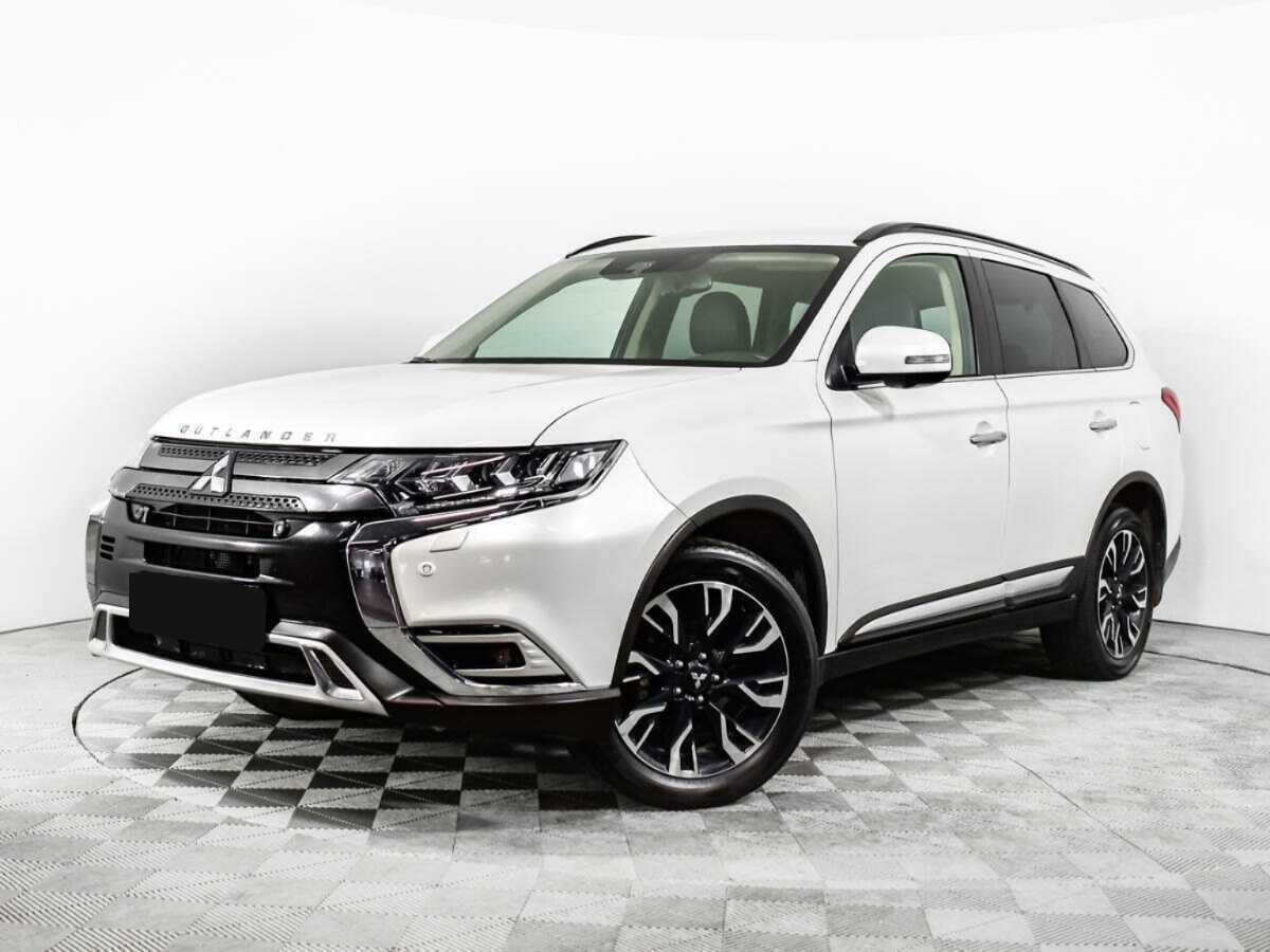 Mitsubishi Outlander с пробегом — 2021 год. Посмотреть фото