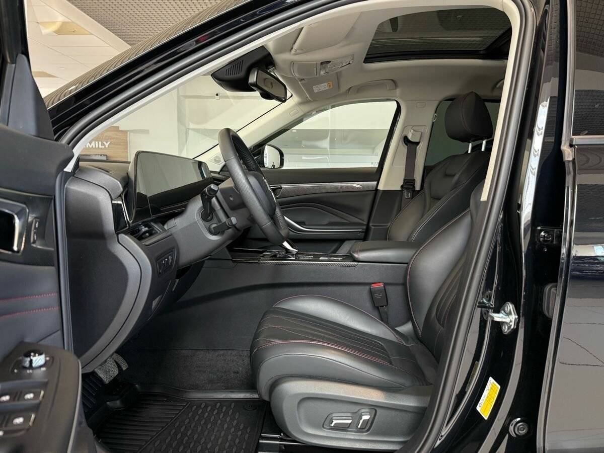 FAW Bestune T55 с пробегом — 2023 год. Фото: #14