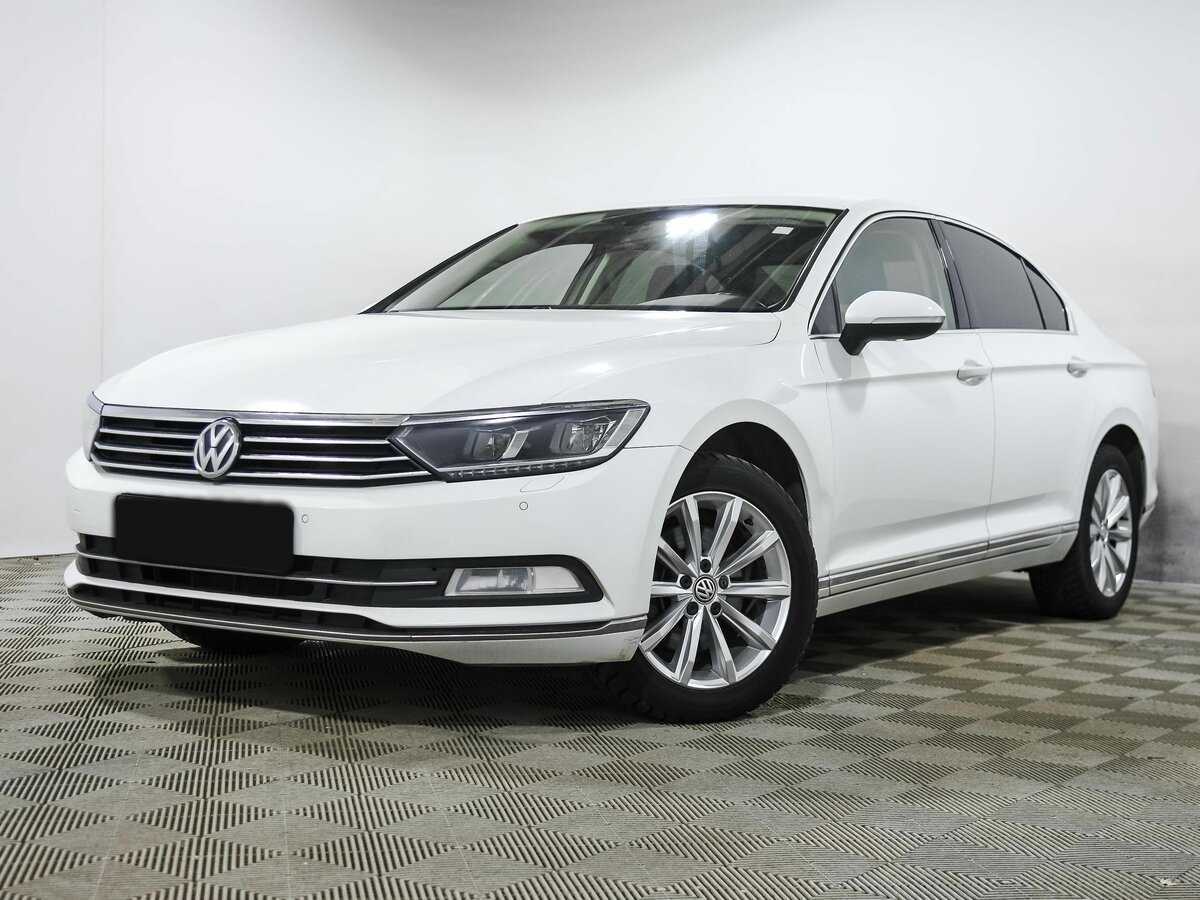 Volkswagen Passat с пробегом — 2016 год. Посмотреть фото