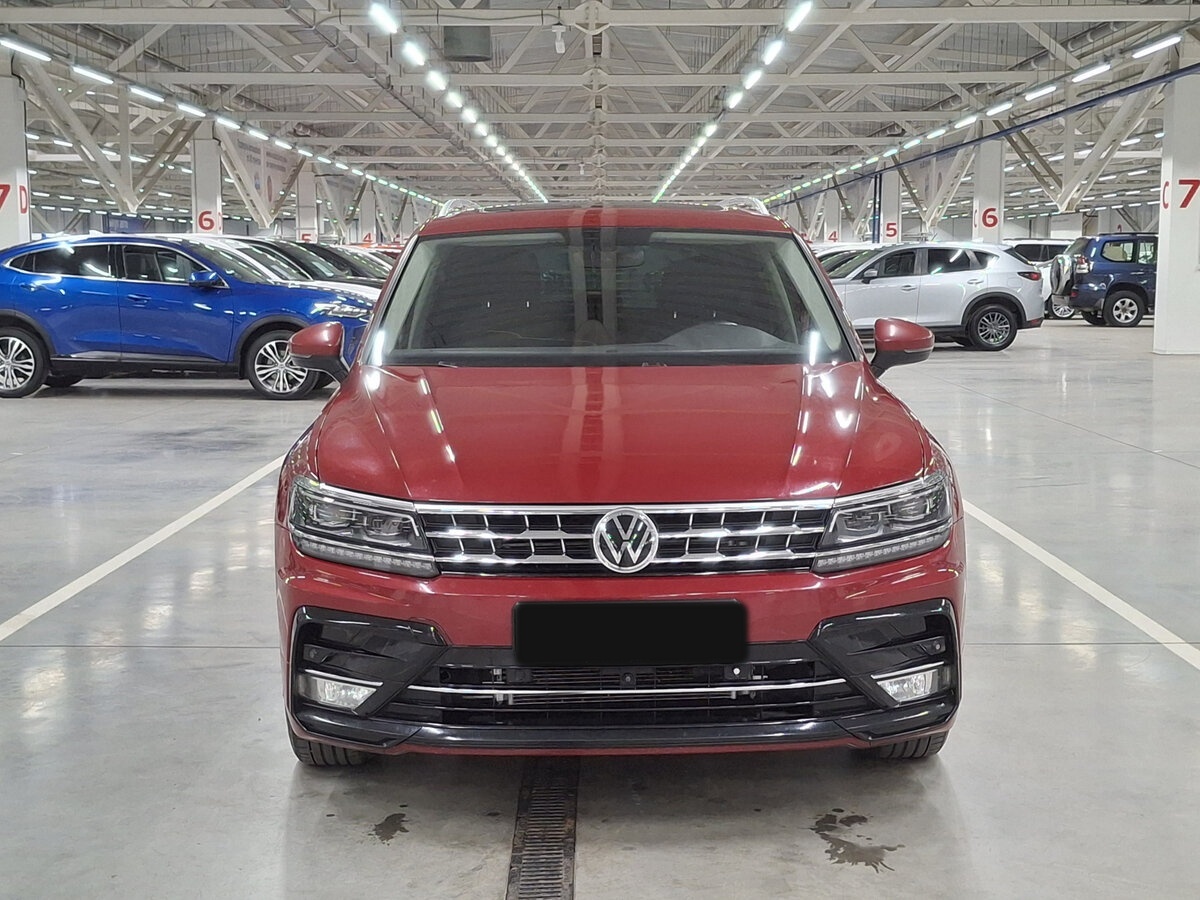Volkswagen Tiguan с пробегом — 2018 год. Фото: #1