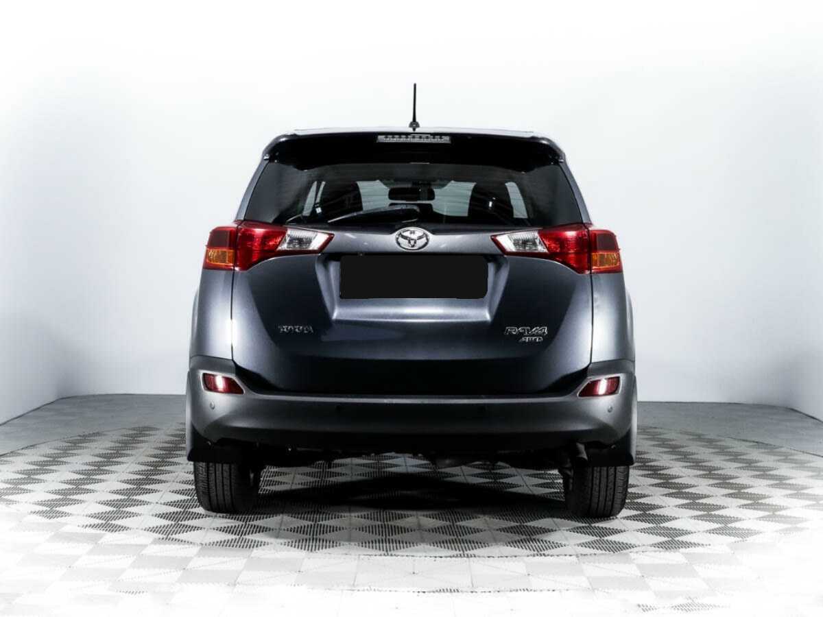 Toyota RAV4 с пробегом — 2013 год. Фото: #5