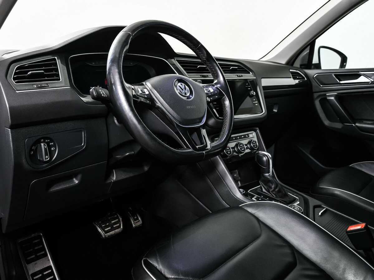 Volkswagen Tiguan с пробегом — 2018 год. Фото: #11