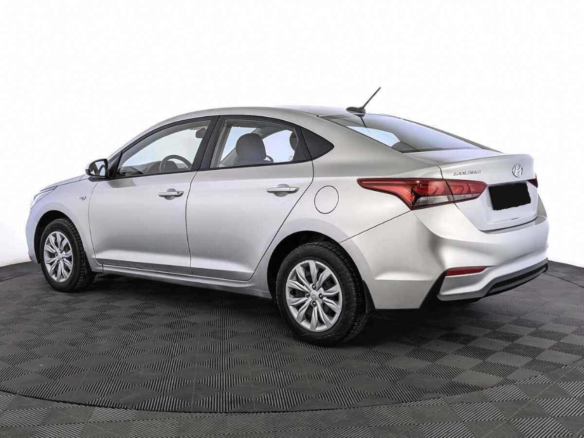 Hyundai Solaris с пробегом — 2018 год. Фото: #6