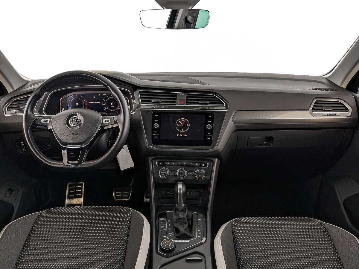 Volkswagen Tiguan с пробегом — 2019 год. Фото: #12