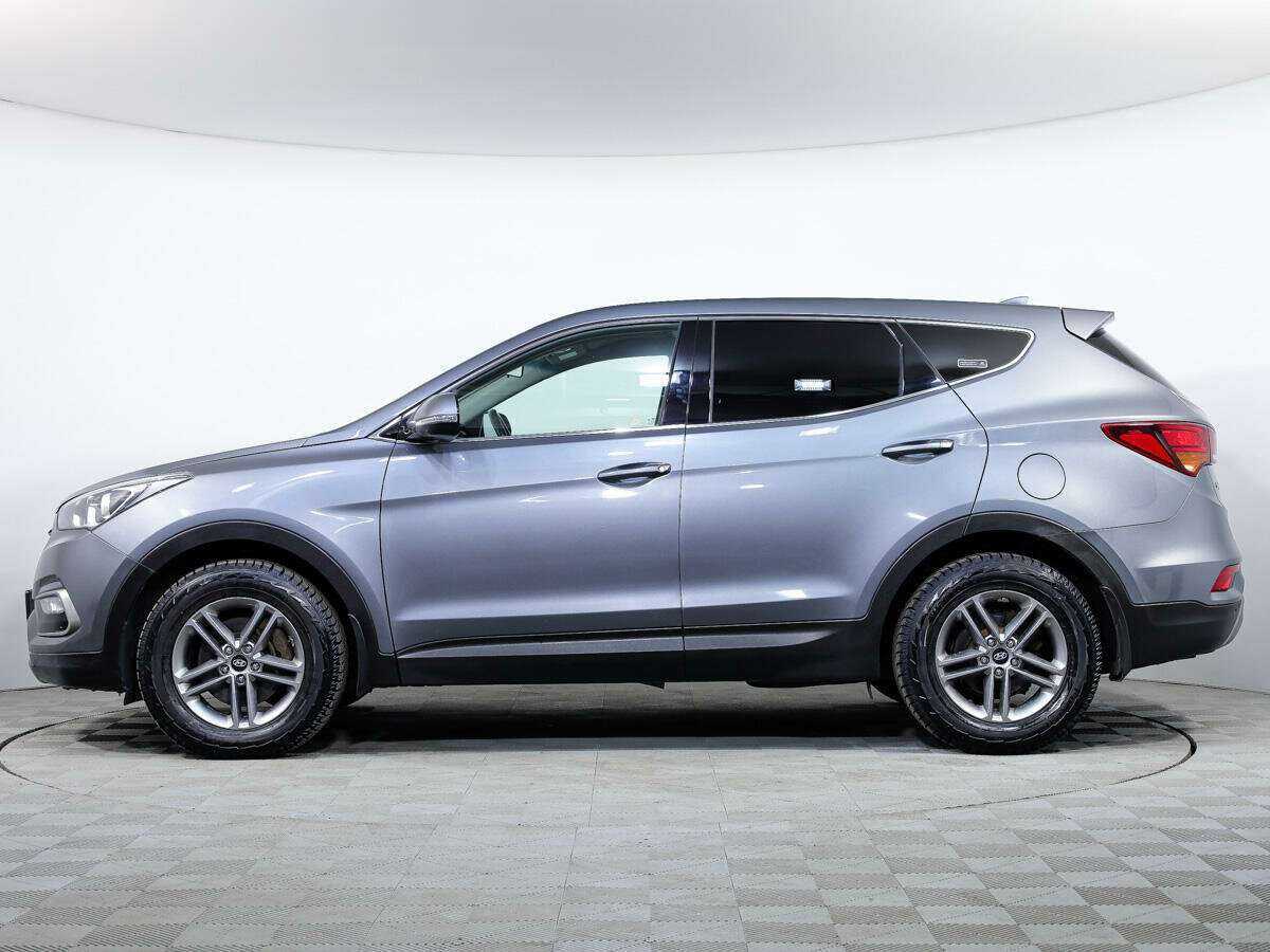 Hyundai Santa Fe с пробегом — 2017 год. Фото: #7