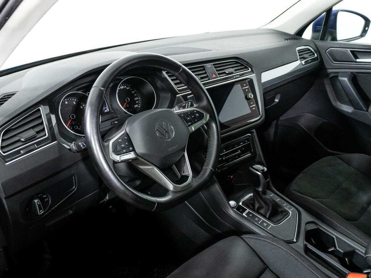 Volkswagen Tiguan с пробегом — 2021 год. Фото: #10