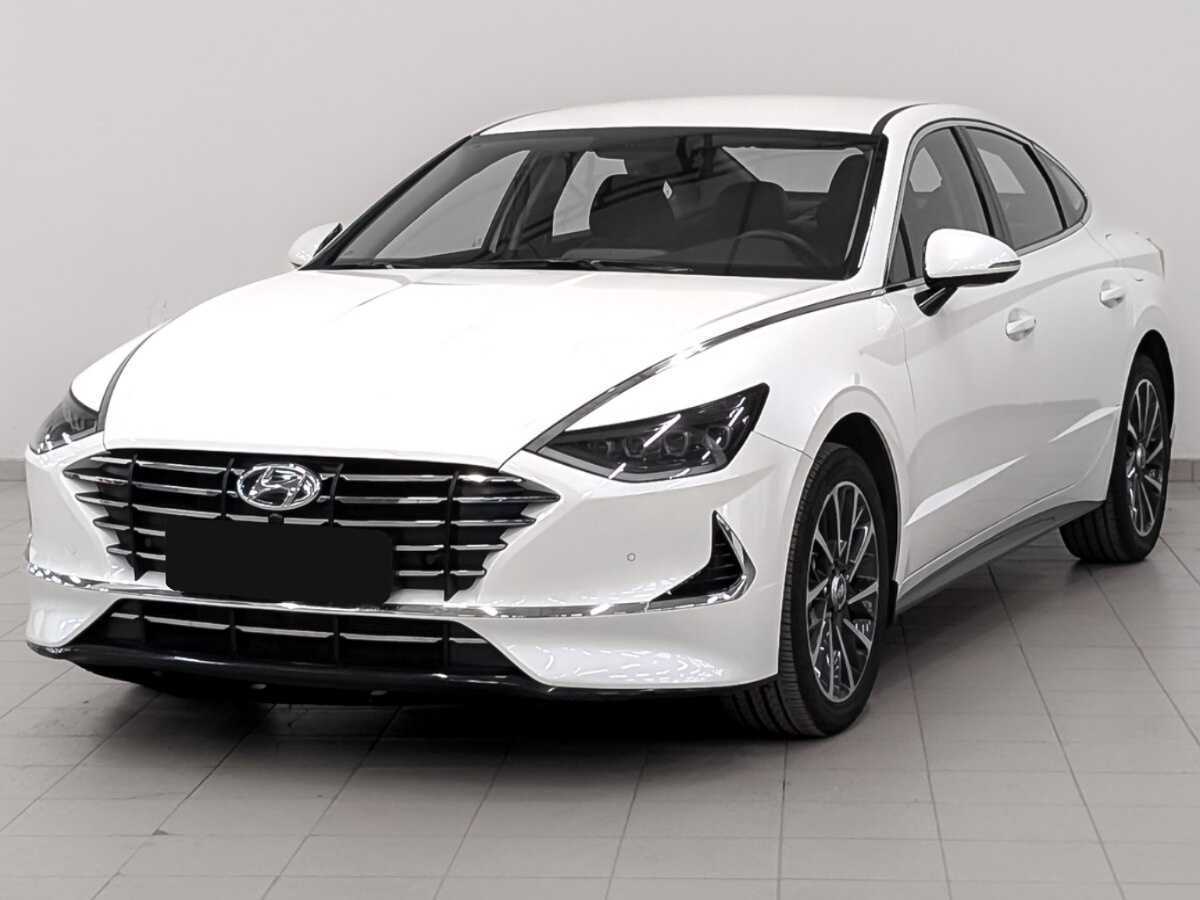 Hyundai Sonata с пробегом — 2022 год. Посмотреть фото