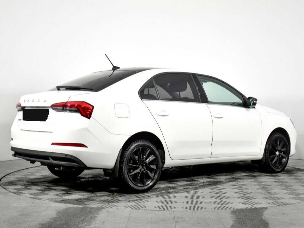 Skoda Rapid с пробегом — 2020 год. Фото: #4