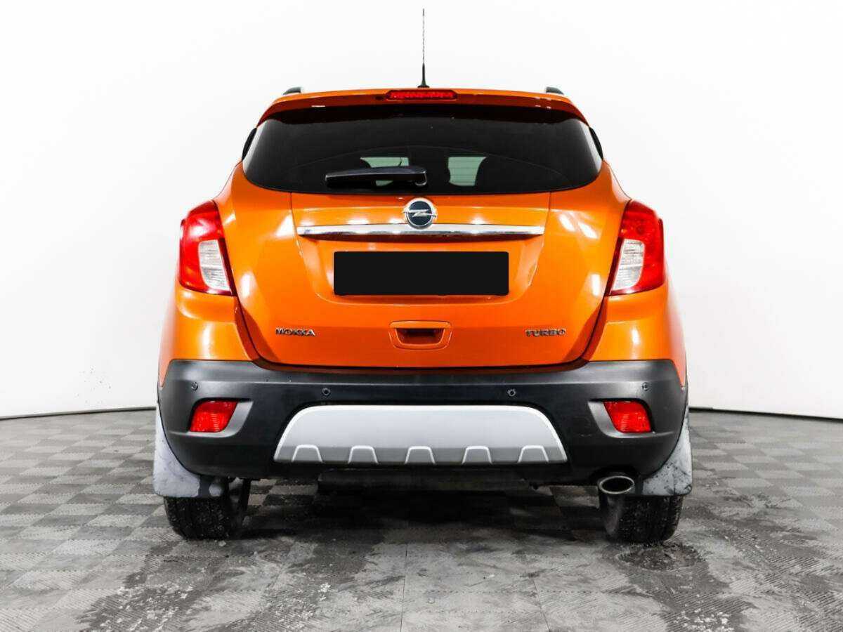 Opel Mokka с пробегом — 2014 год. Фото: #4