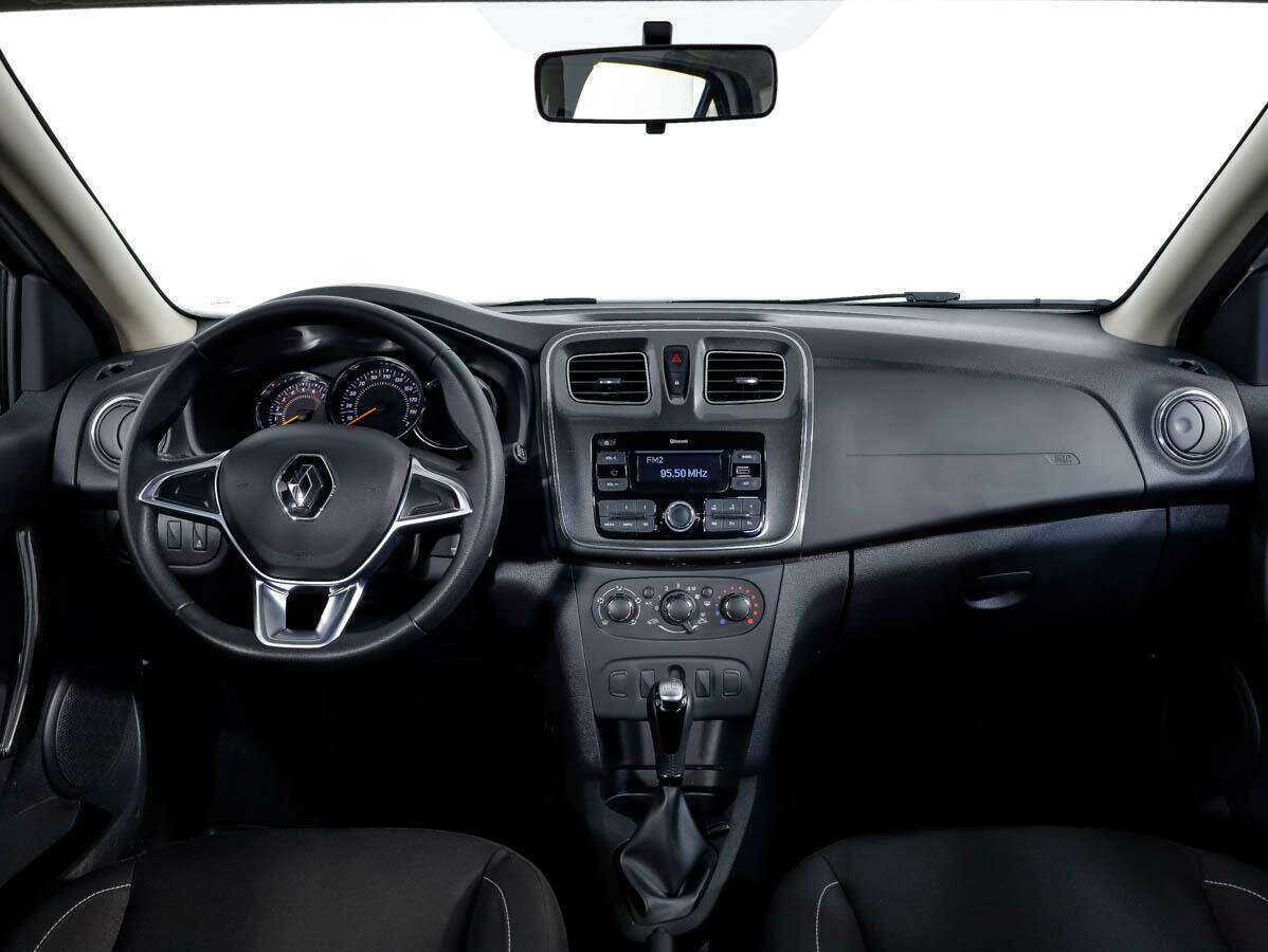 Renault Logan с пробегом — 2020 год. Фото: #8