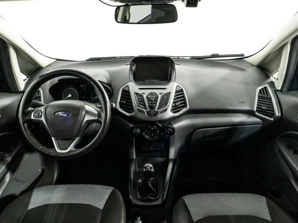 Ford EcoSport с пробегом — 2017 год. Фото: #12