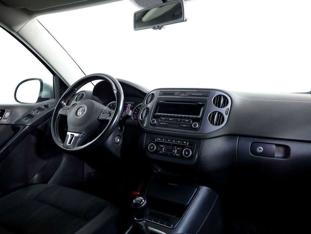 Volkswagen Tiguan с пробегом — 2012 год. Фото: #7