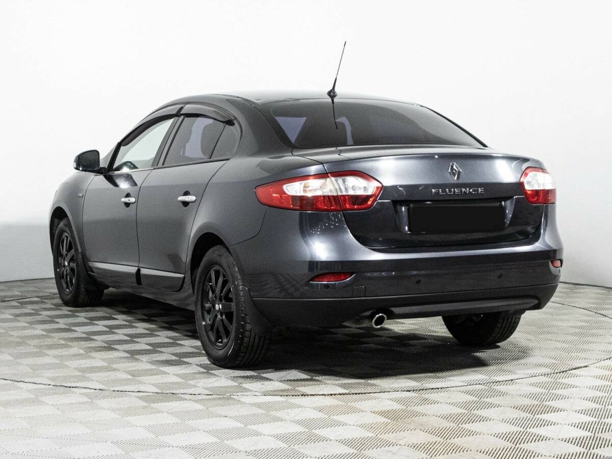 Renault Fluence с пробегом — 2012 год. Фото: #6