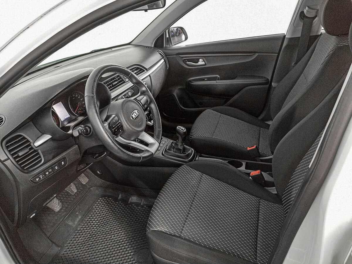 Kia Rio с пробегом — 2018 год. Фото: #13