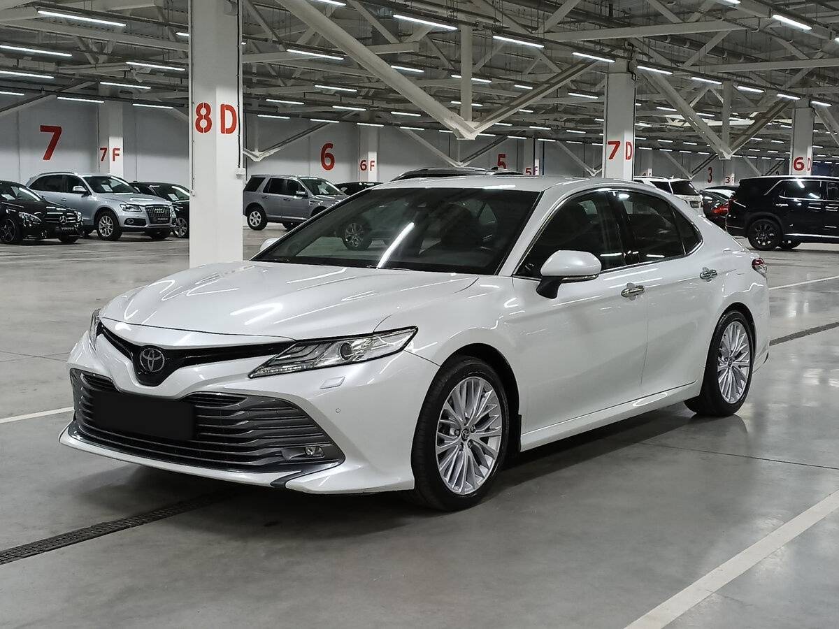 Toyota Camry с пробегом — 2019 год. Фото: #0