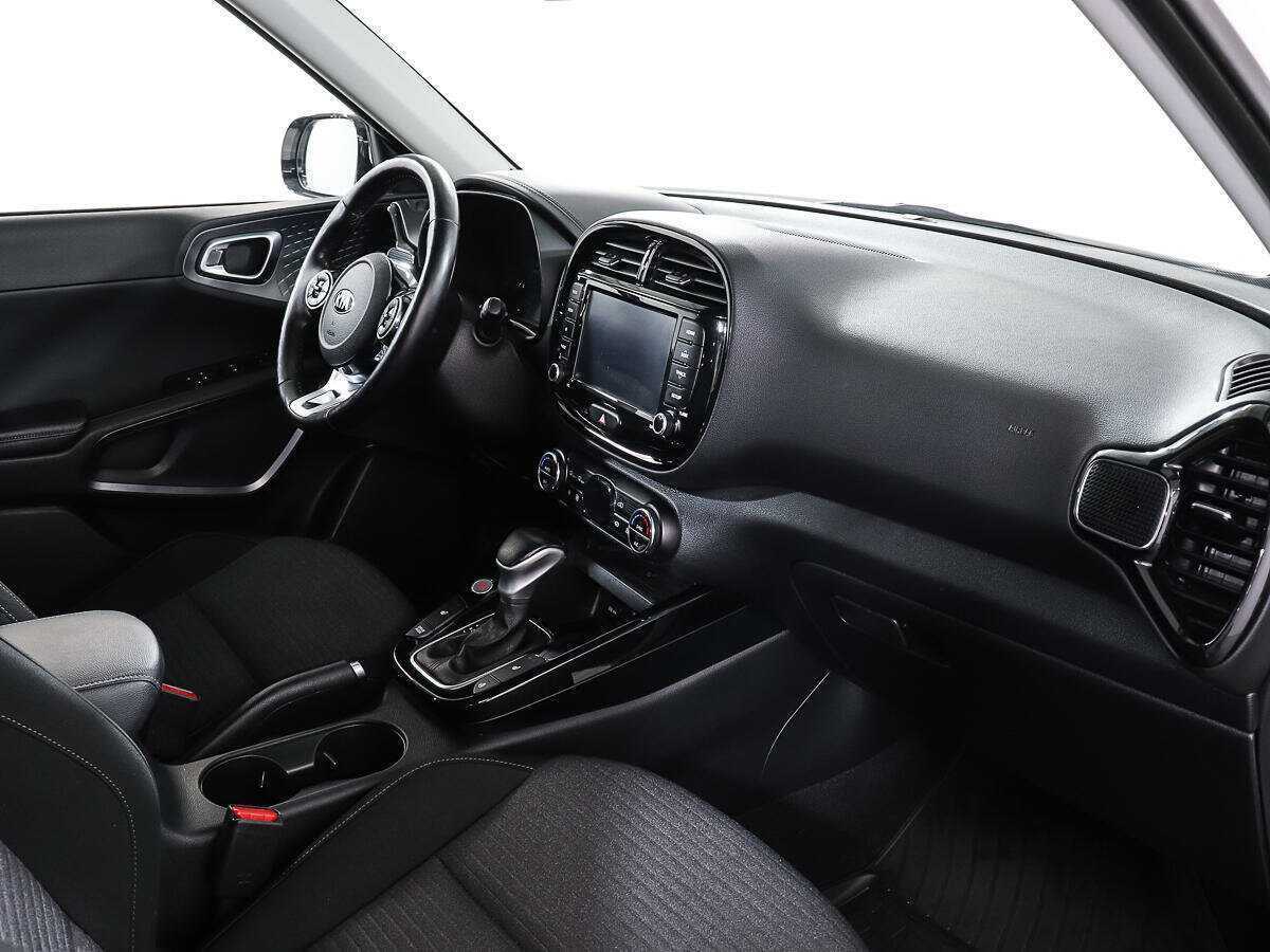 Kia Soul с пробегом — 2021 год. Фото: #8