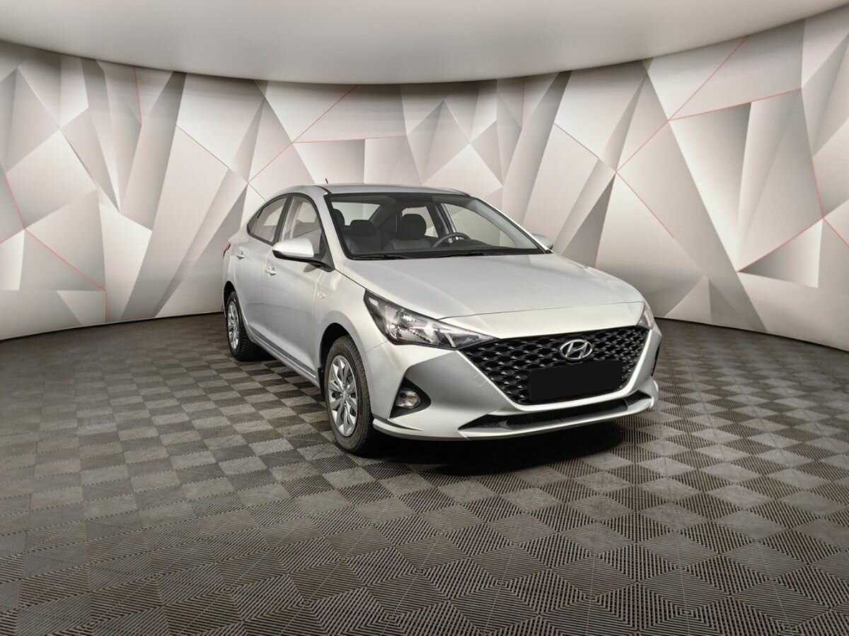 Hyundai Solaris с пробегом — 2021 год. Фото: #2