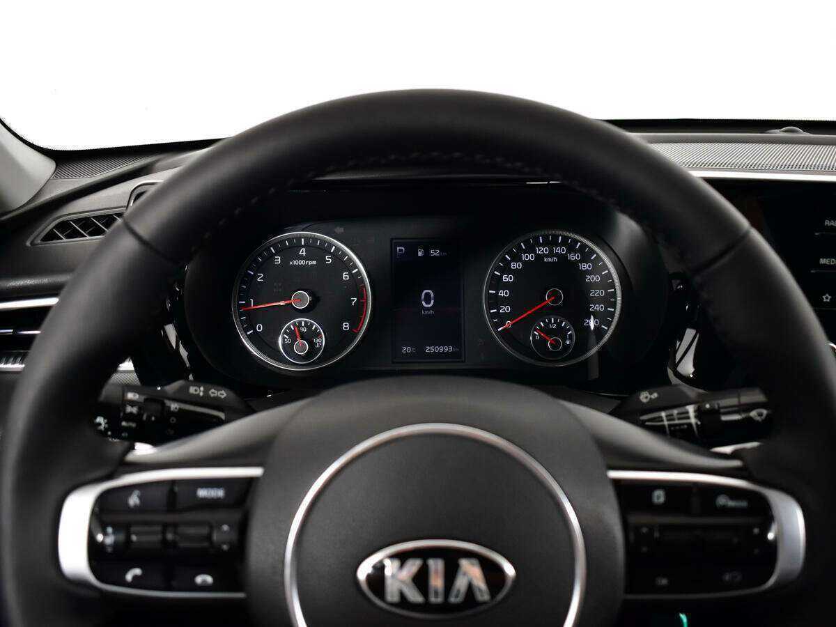Kia K5 с пробегом — 2021 год. Фото: #10