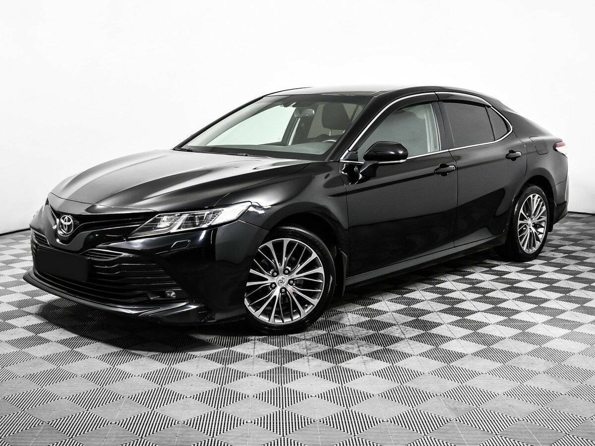Toyota Camry с пробегом — 2019 год. Фото: #0