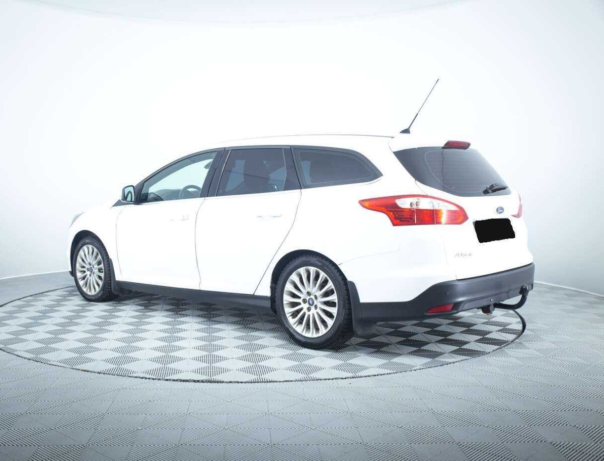 Ford Focus с пробегом — 2012 год. Фото: #7