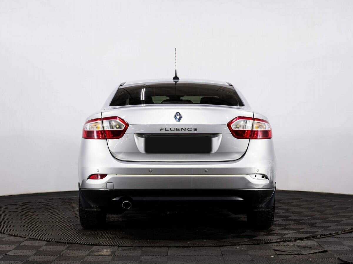 Renault Fluence с пробегом — 2013 год. Фото: #4