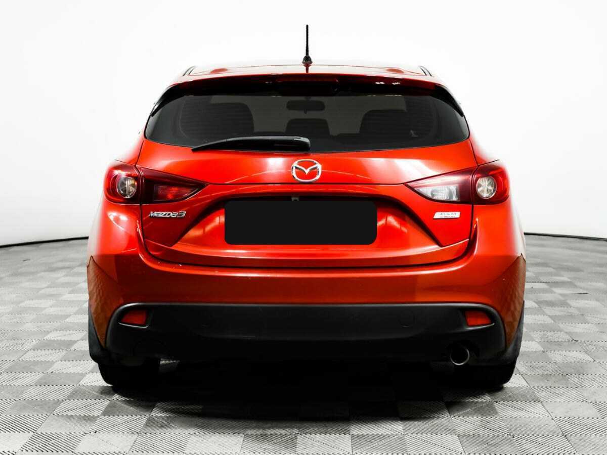 Mazda 3 с пробегом — 2014 год. Фото: #5