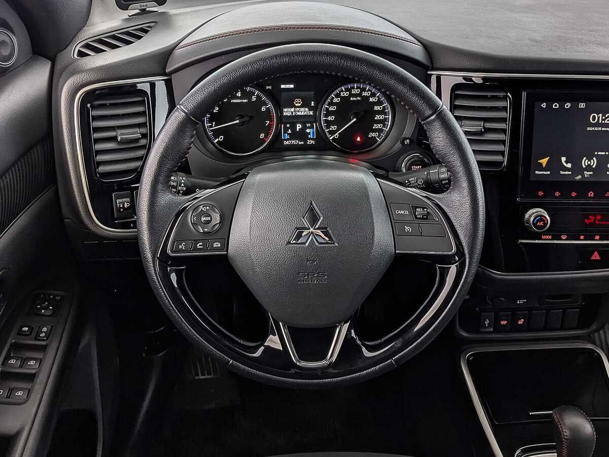 Mitsubishi Outlander с пробегом — 2022 год. Фото: #21